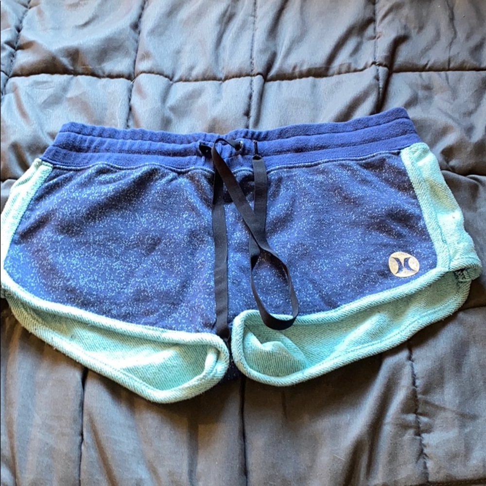 HURLEY/NIKE SHORTS